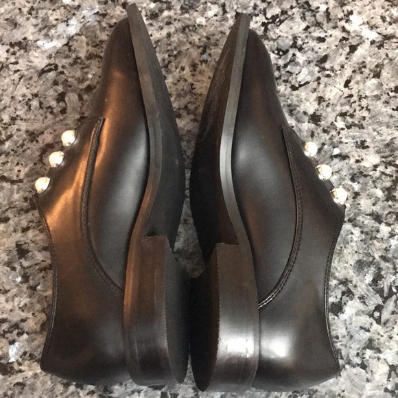 Design Lab Lord & Taylor Ronya pearl embellished Oxford shoes - Picture 7 of 9